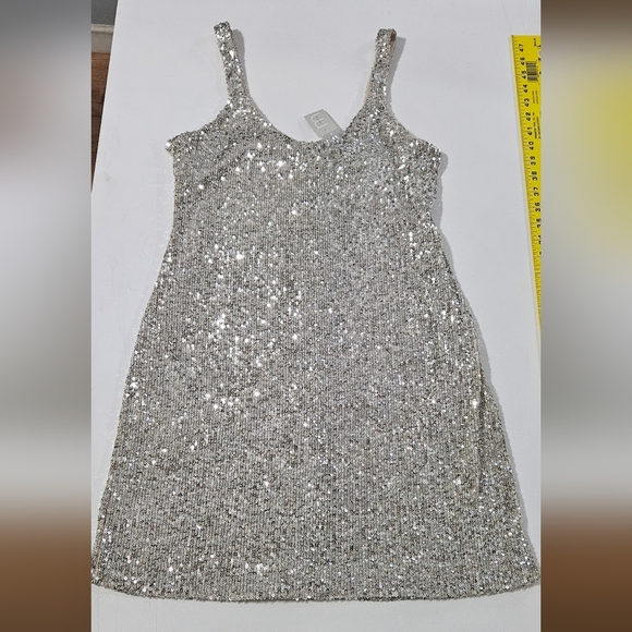 Nwt Maurices Eyeshadow White Silver Sequins Spaghetti Straps Party Dress XS B10 - Picture 3 of 7